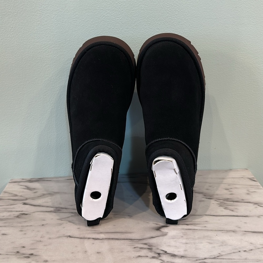 NEW UGG Women's Classic Ultra Mini New Heights Black 7 - Picture 7 of 11